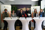 Landesrätin Ursula Lackner mit OrganisationsvertreterInnen © Land Steiermark