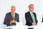 LH Peter Kaiser und LH Christopher Drexler bei der Pressekonferenz