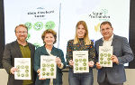 Matthias Rode, LR Ursula Lackner, Chiara Vodovnik und Karl Habisch präsentierten im Medienzentrum Steiermark das neue Nachschlagewerk "Mein Fleckerl Natur" (v.l.)
 