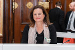 LR Mag. Dr. Claudia Holzer, LL.M.