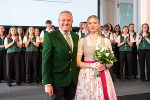 Festakt zum Josefitag 2025 in der Aula der Alten Universität: Landeshauptmann Mario Kunasek und die Festrednerin Viola Schnepfleitner, Maturantin am Erzherzog Johann Gymnasium Bad Aussee und Siegerin des Landesredewettbewerbes. © Land Steiermark/Robert Binder; Verwendung bei Quellenangabe honorarfrei